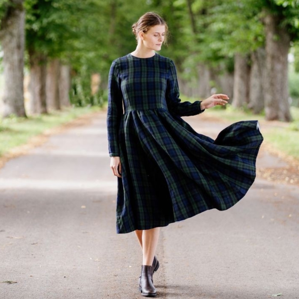 Son de Flor medium long sleeve tartan dress